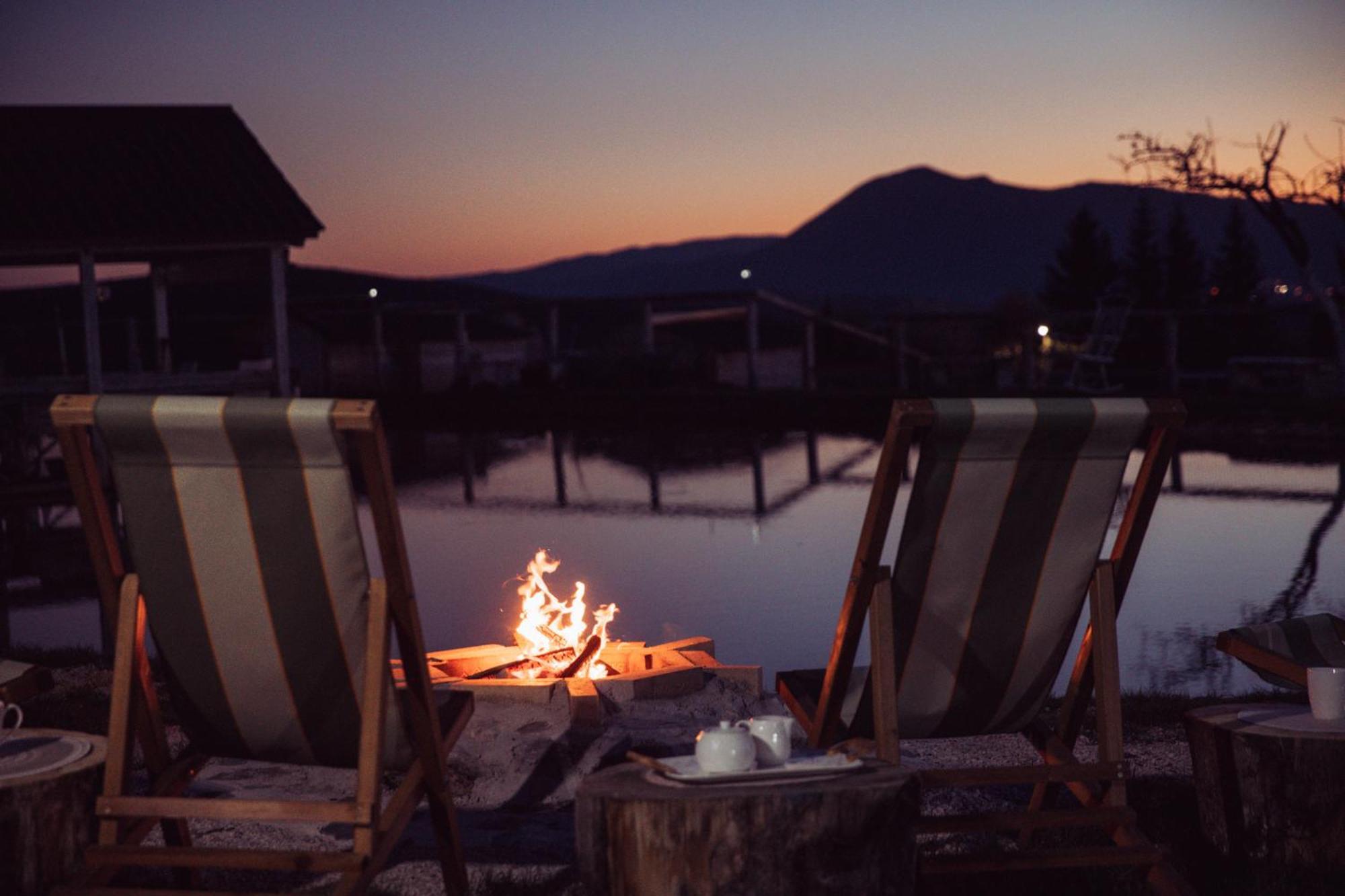 Lake House Bebic 쿠프레스 외부 사진
