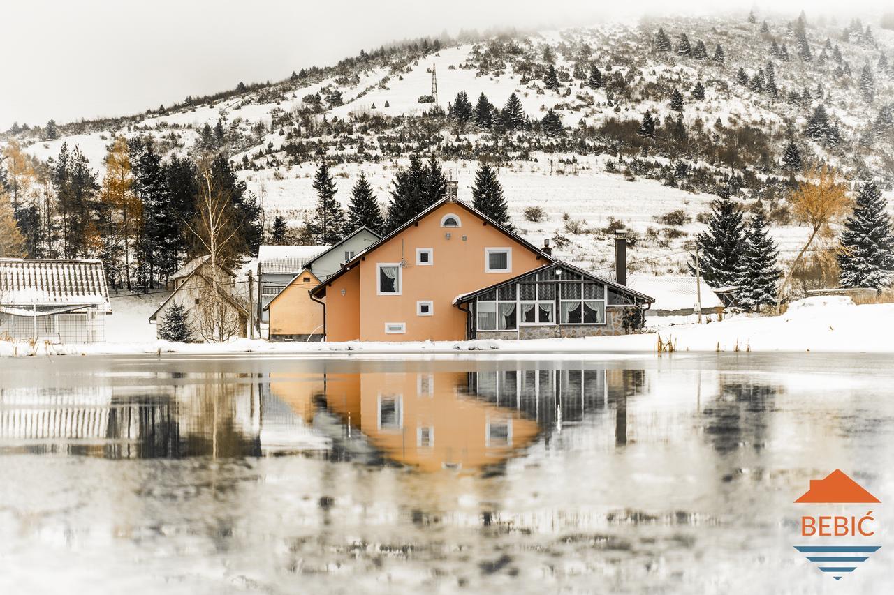 Lake House Bebic 쿠프레스 외부 사진